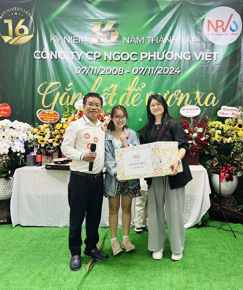 Ngọc Phương Việt 13