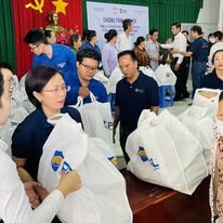 Dịch vụ và Phát triển PPL 10