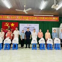 Dịch vụ và Phát triển PPL 11