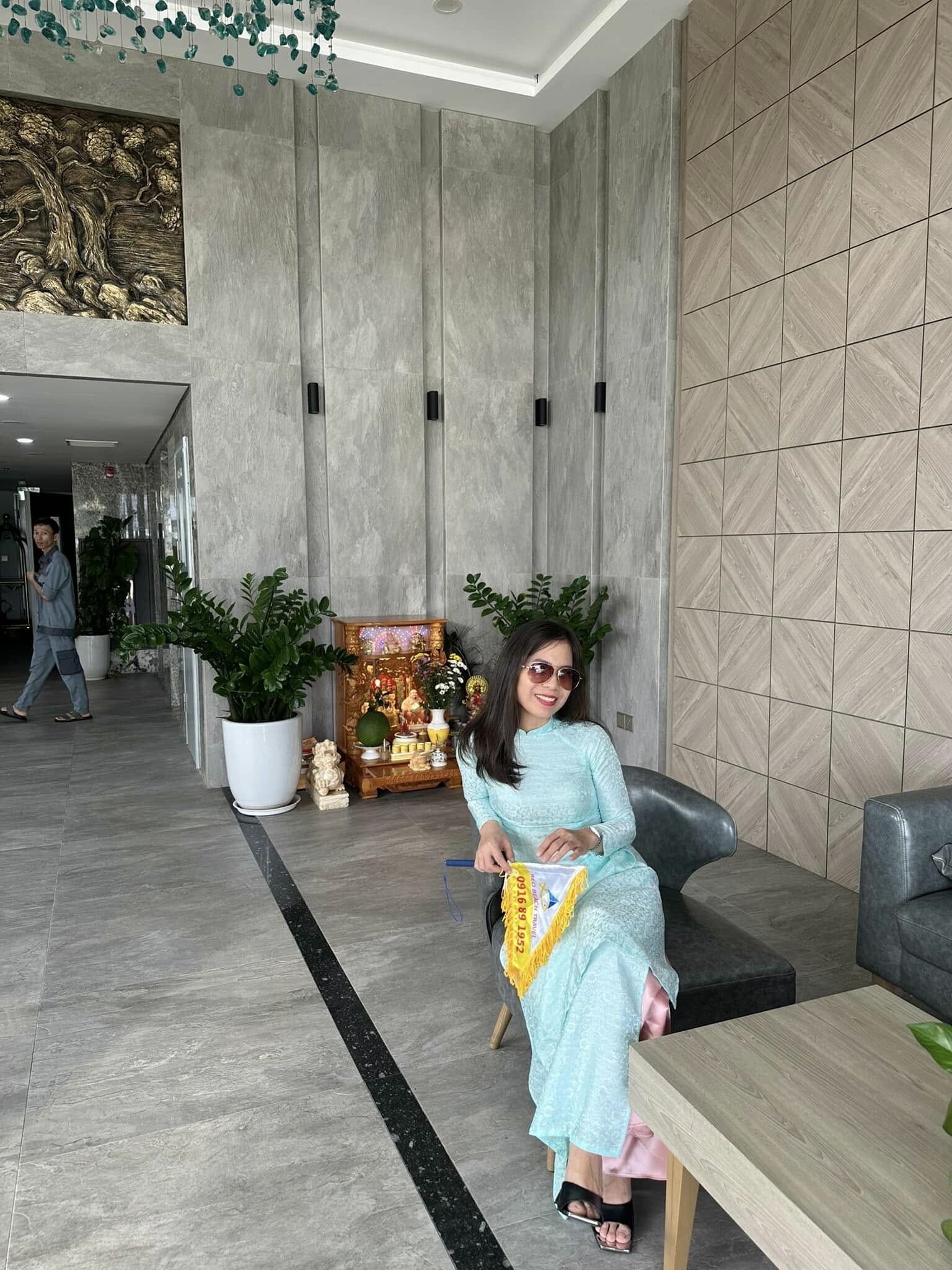 Du lịch Red Beach 5