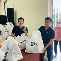 Dịch vụ và Phát triển PPL 15