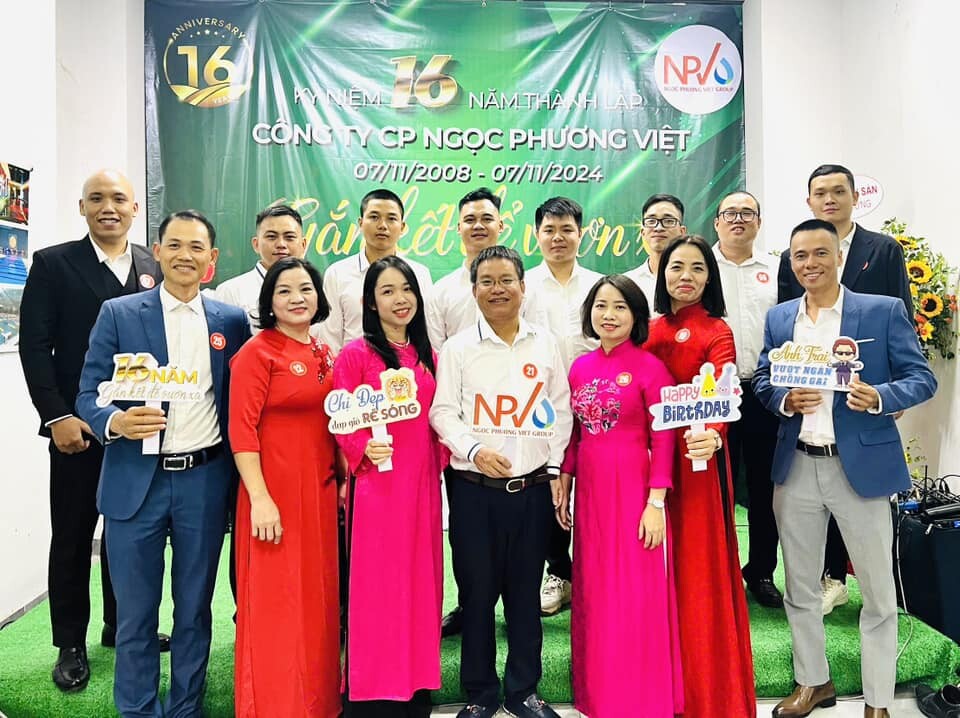 Ngọc Phương Việt 11