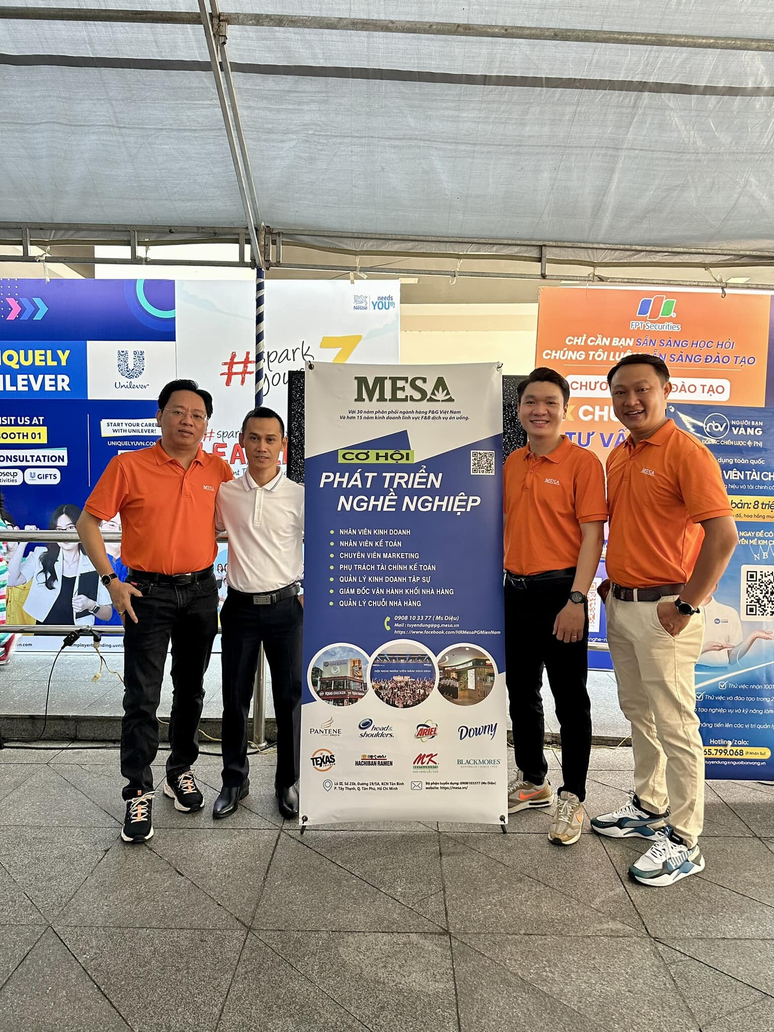 Thương Mại Và Dịch Vụ Mesa 9