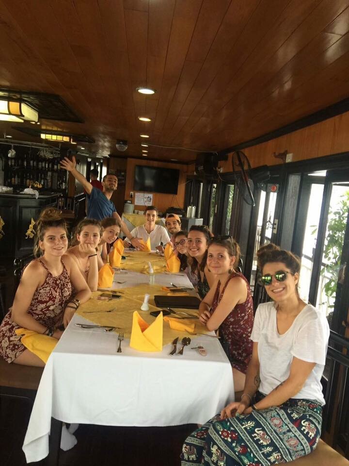 Việt Star Cruise 9