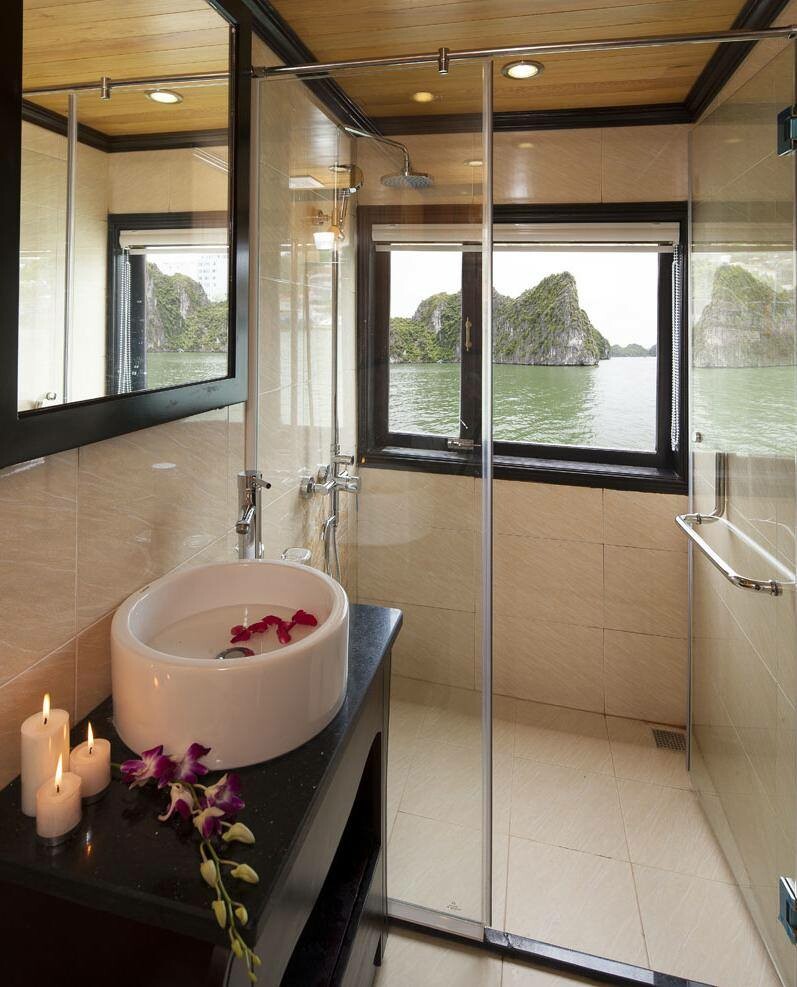 Việt Star Cruise 6