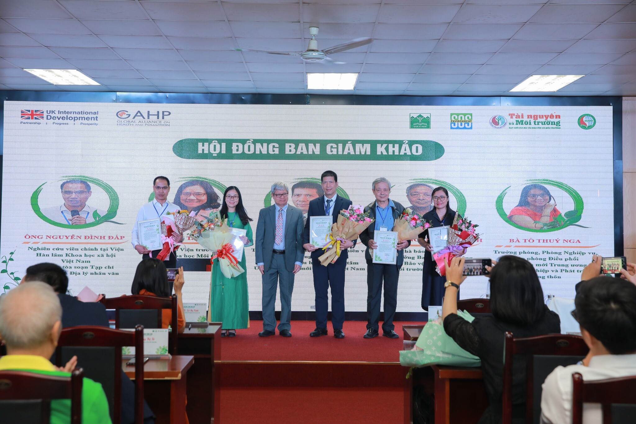 Trung tâm Ứng phó sự cố môi trường Việt Nam 10