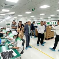 Thương Mại Dịch Vụ Lumi Global 7