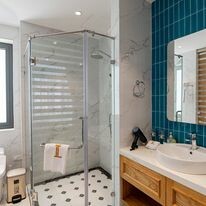 Khách sạn Trà cổ Long Beach 8