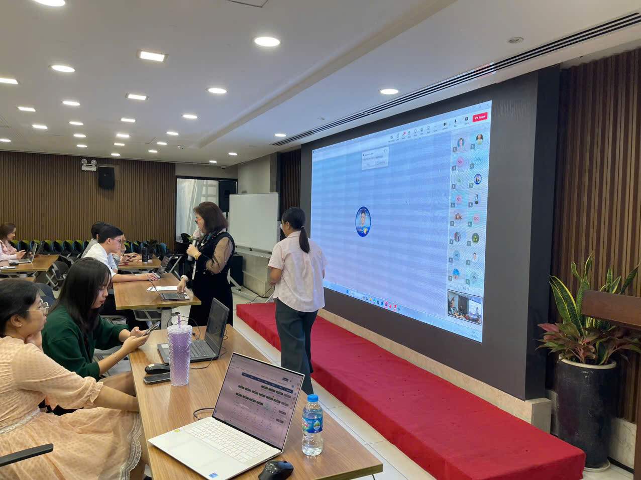 Giải Pháp Tinh Hoa 9