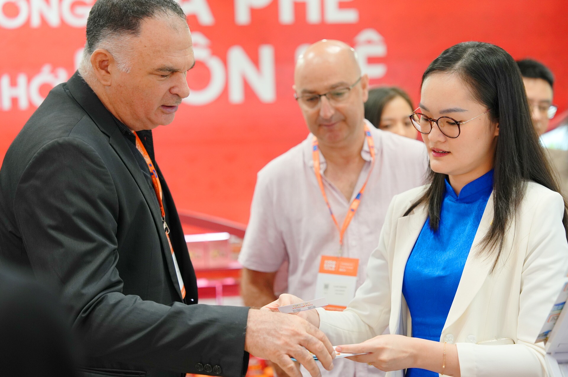 Thực Phẩm Hùng Hậu - HungHau Foods 8