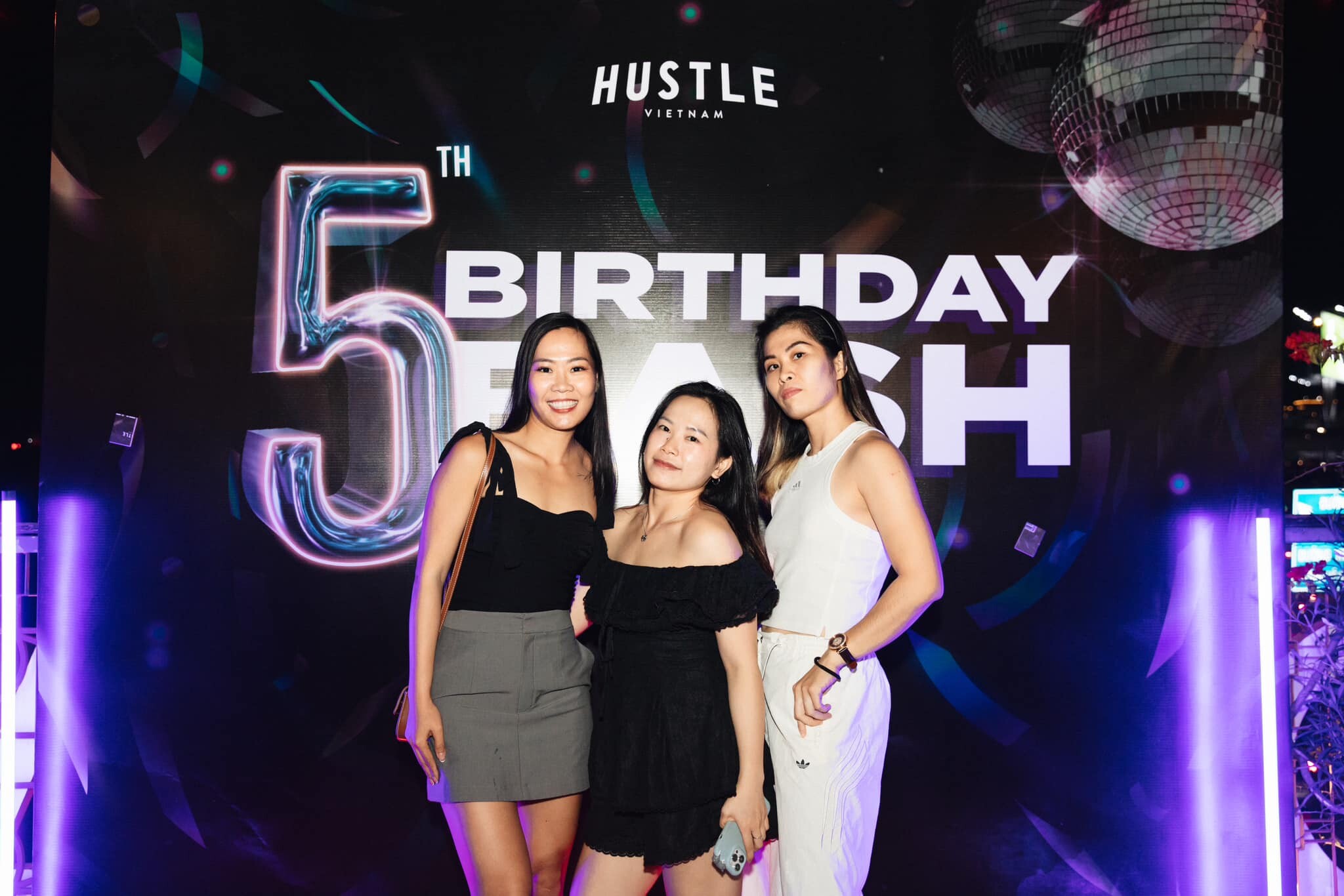 Hustle Vietnam 16