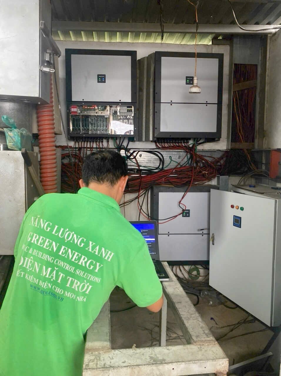 Kỹ Thuật Và Thương Mại Năng Lượng Xanh 8