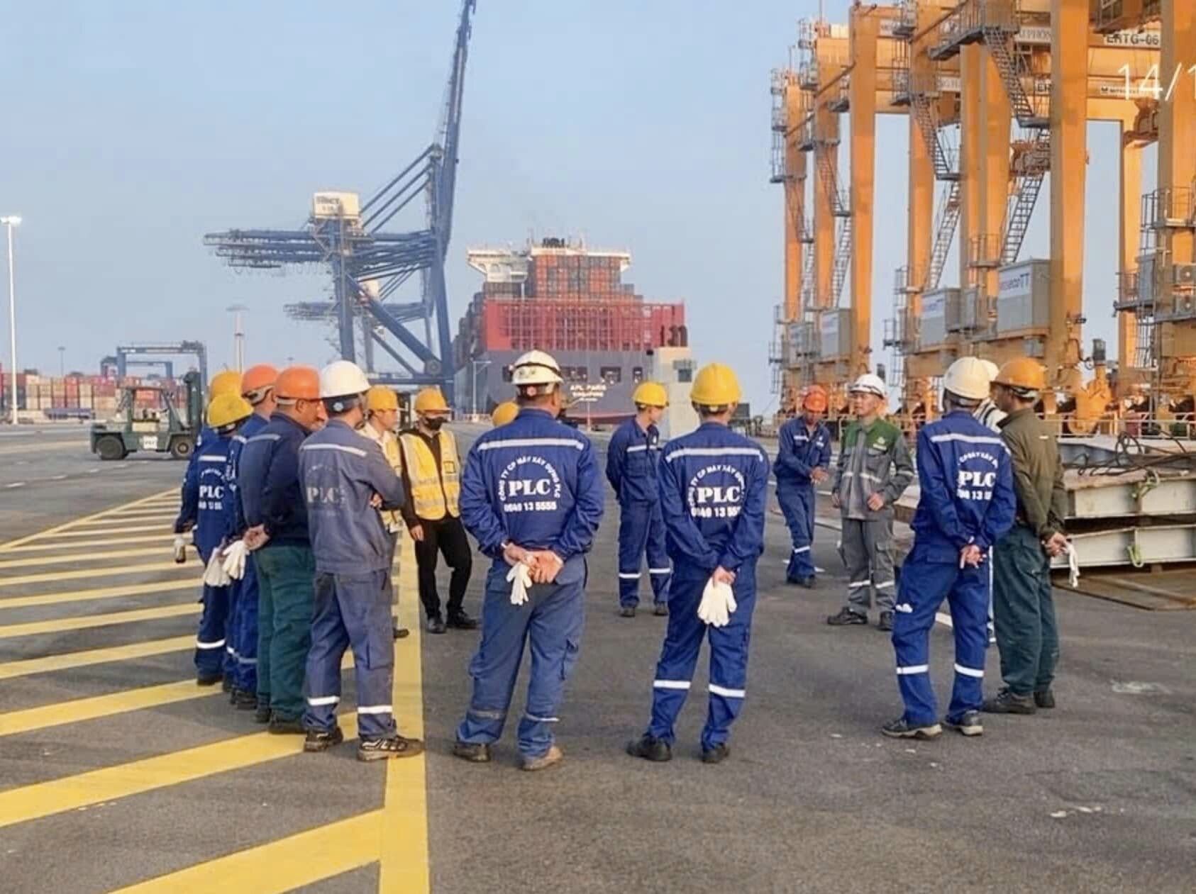 Máy Xây Dựng PLC 14