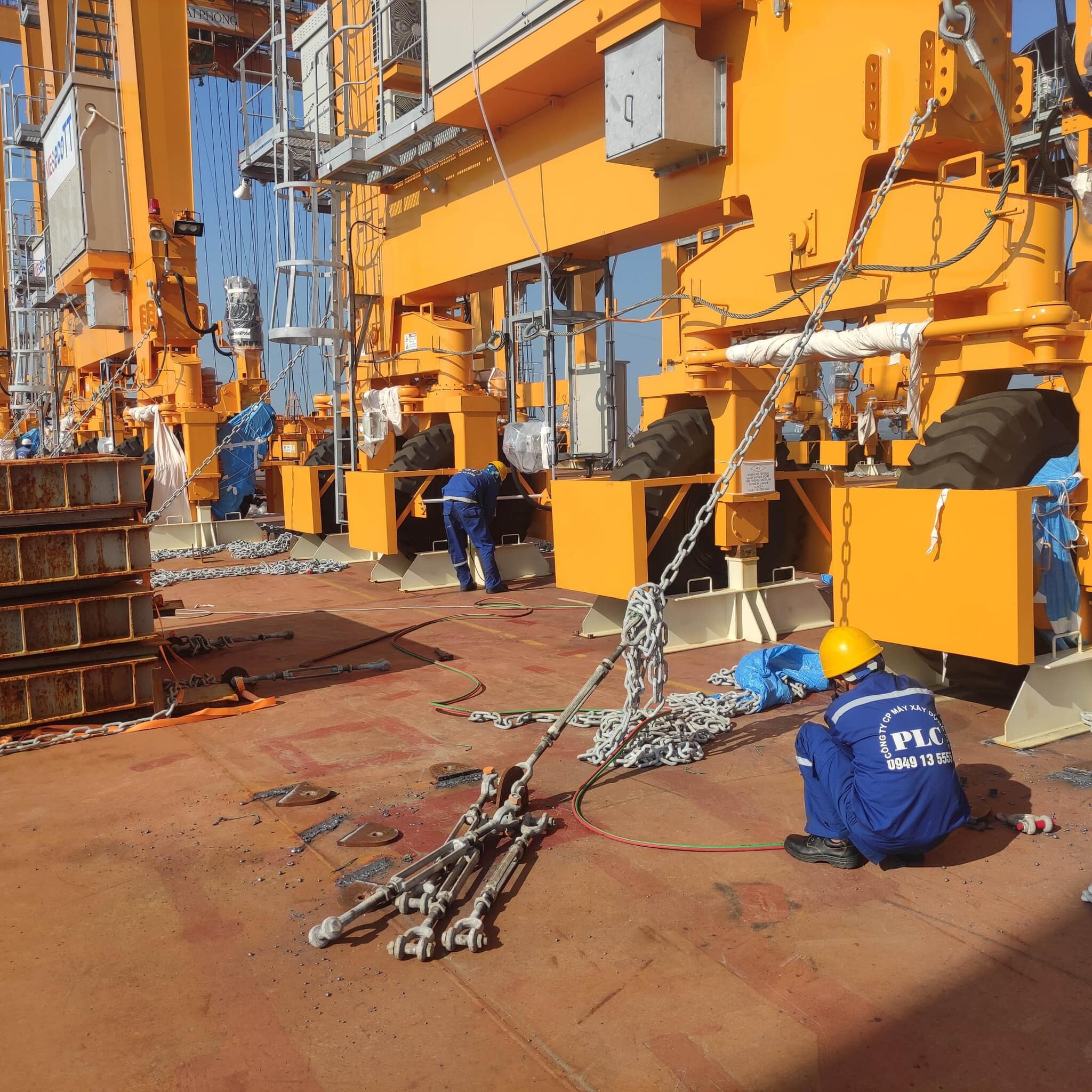 Máy Xây Dựng PLC 13