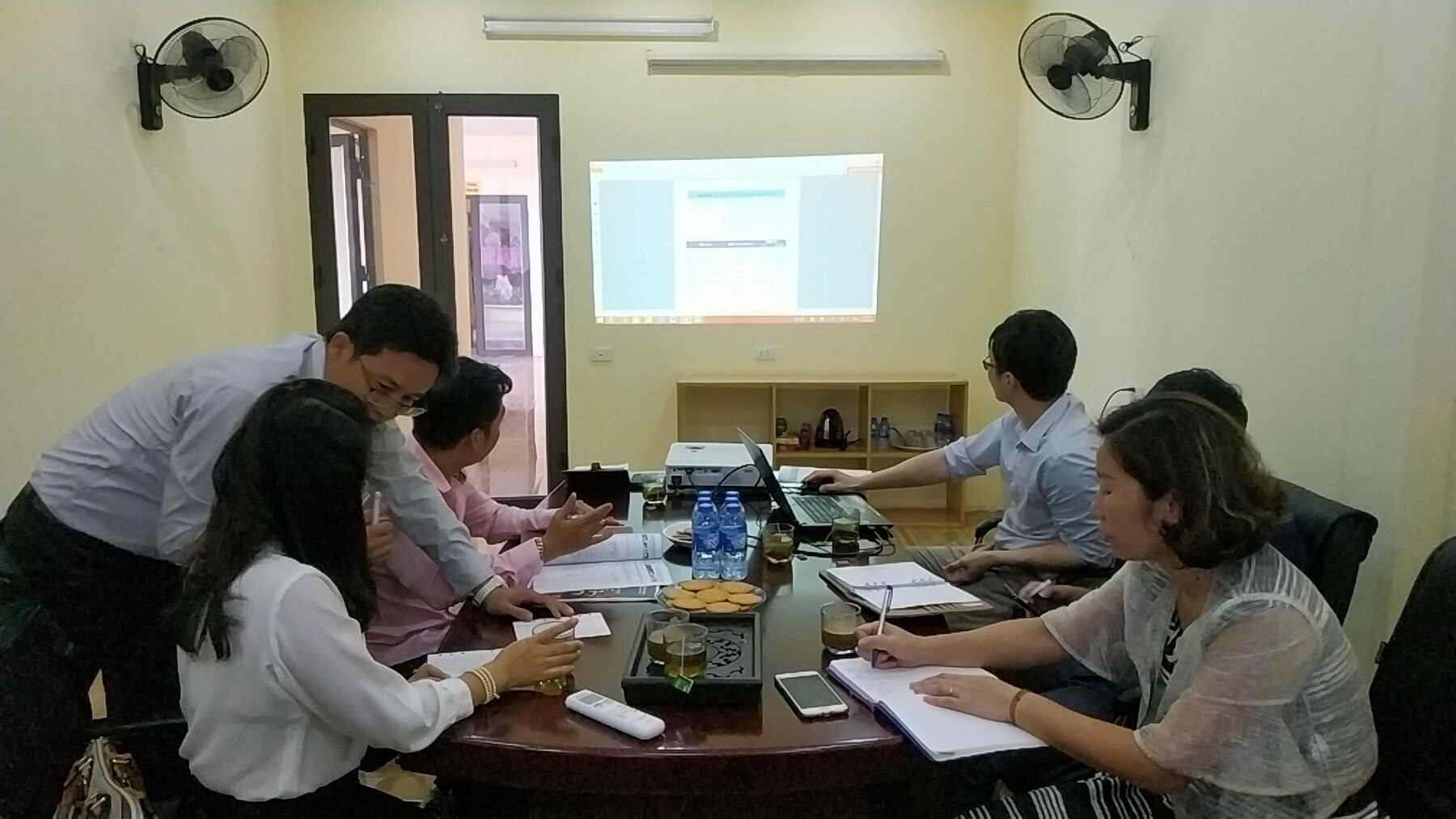 Hóa dầu và Thiết bị công nghiệp Hà Nội 4