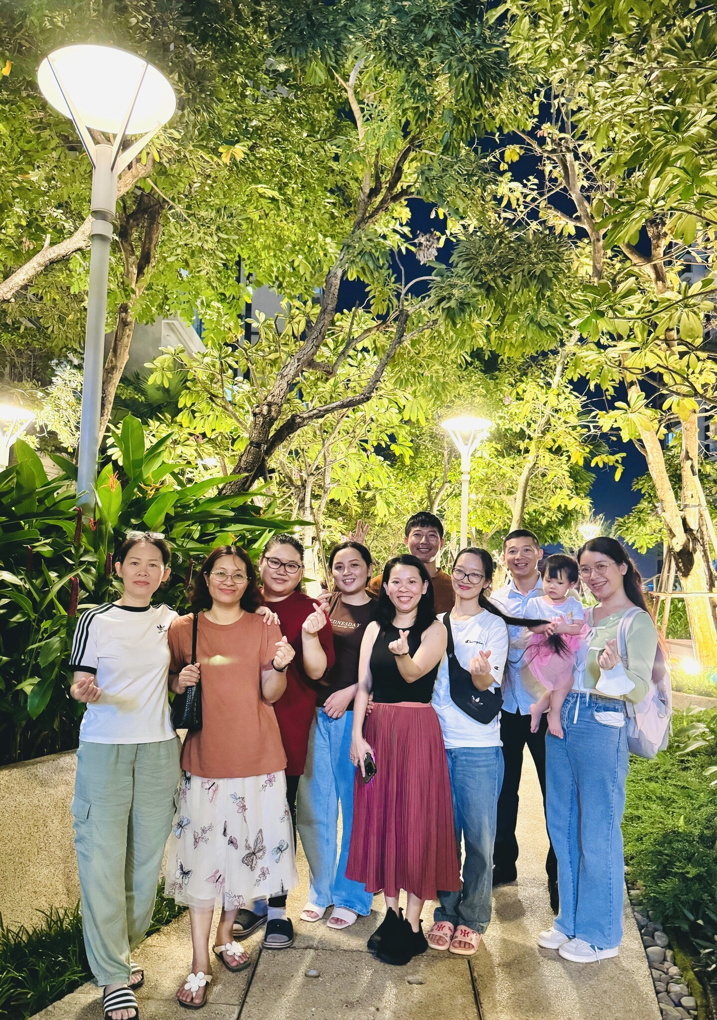 Tiếp vận Thương mại Cá Heo Xanh - Blue Dolphin Logistics 3