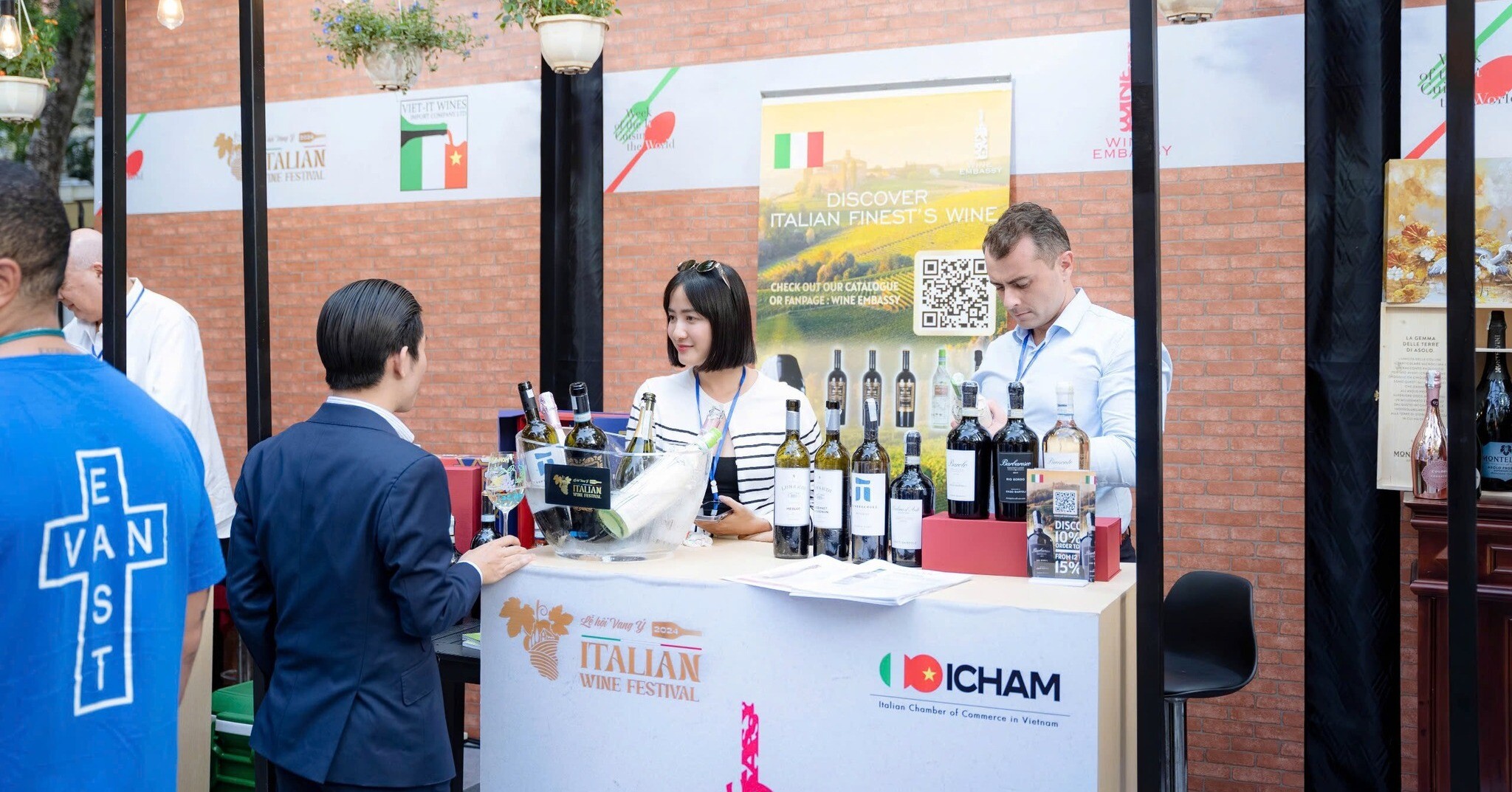 Wine Embassy Official 8