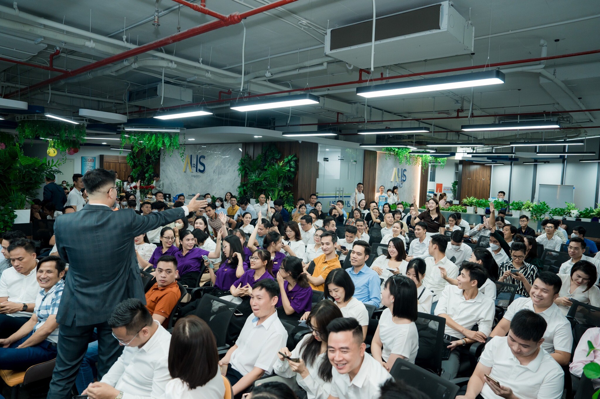 ĐẦU TƯ VÀ KINH DOANH BẤT ĐỘNG SẢN MAINLAND 11