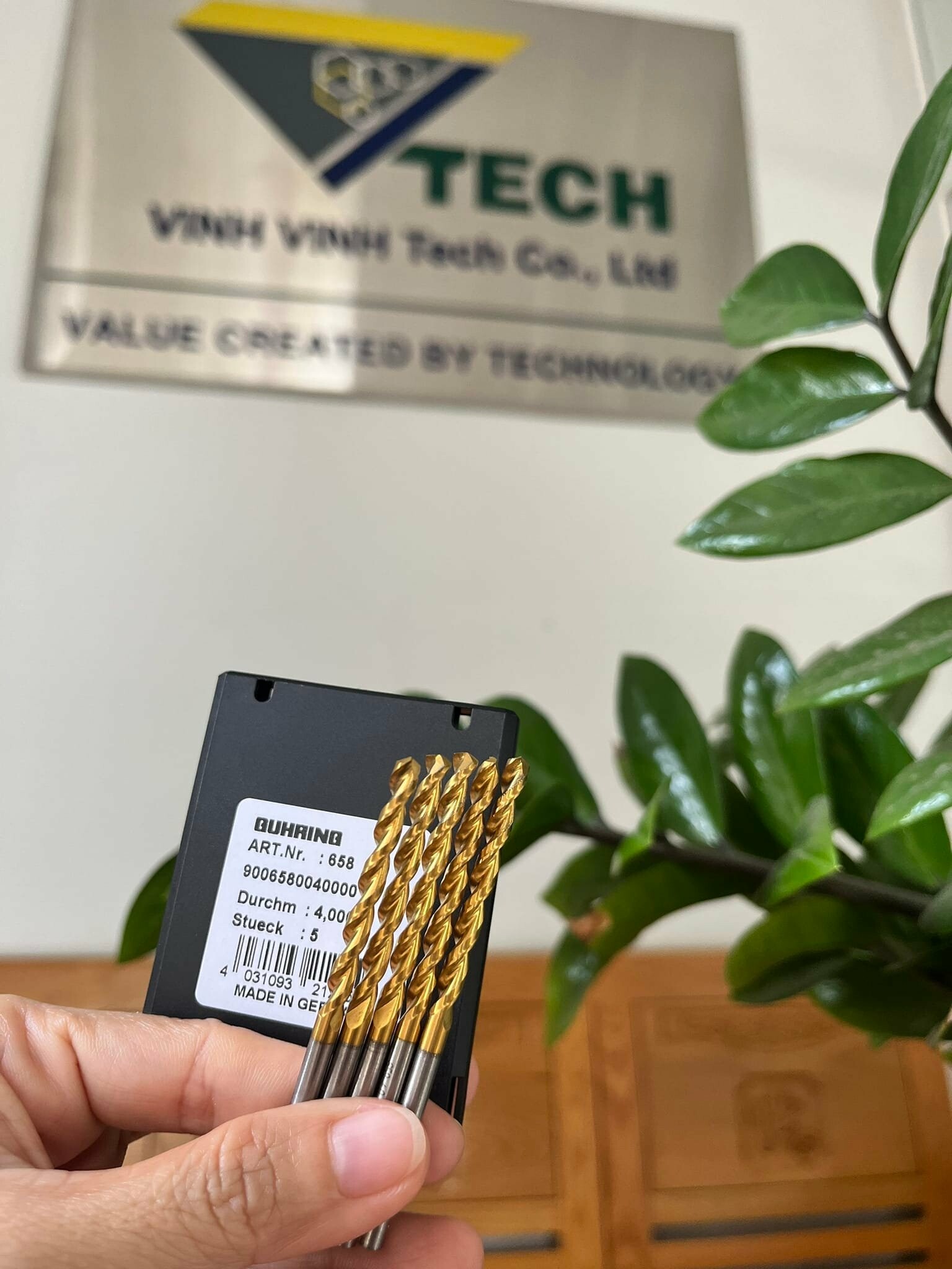 KỸ THUẬT VĨNH VINH 9