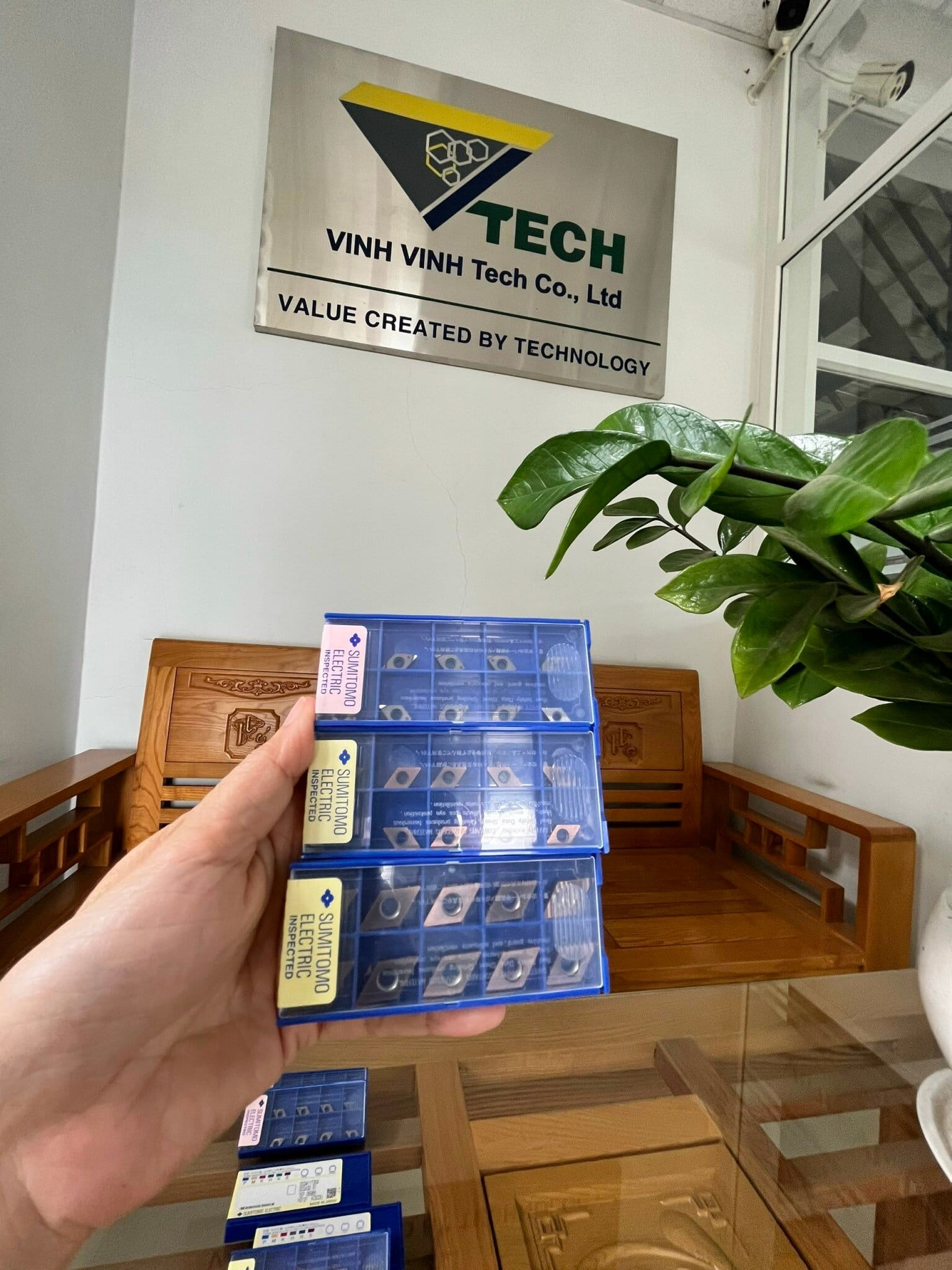 KỸ THUẬT VĨNH VINH 10