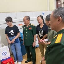 VIỆN Y DƯỢC QUÂN DÂN Y VIỆT NAM 13