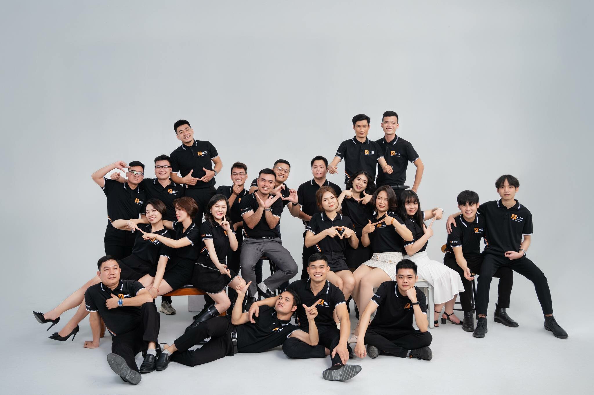 XÂY DỰNG VÀ THIẾT KẾ NHÀ ZMILI 8