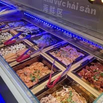 XU XIAOYING VIETNAM 1