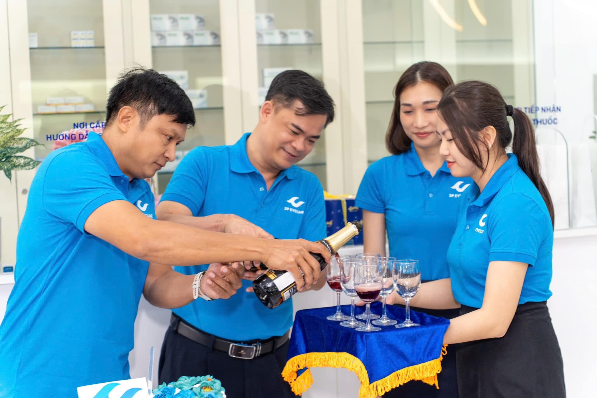 Mắt Công Nghệ Cao 3P Sài Gòn 6