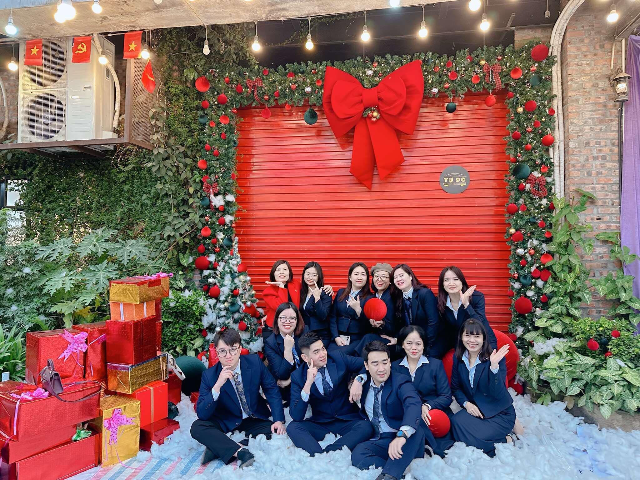 Tự Do Restaurant & Beer 4