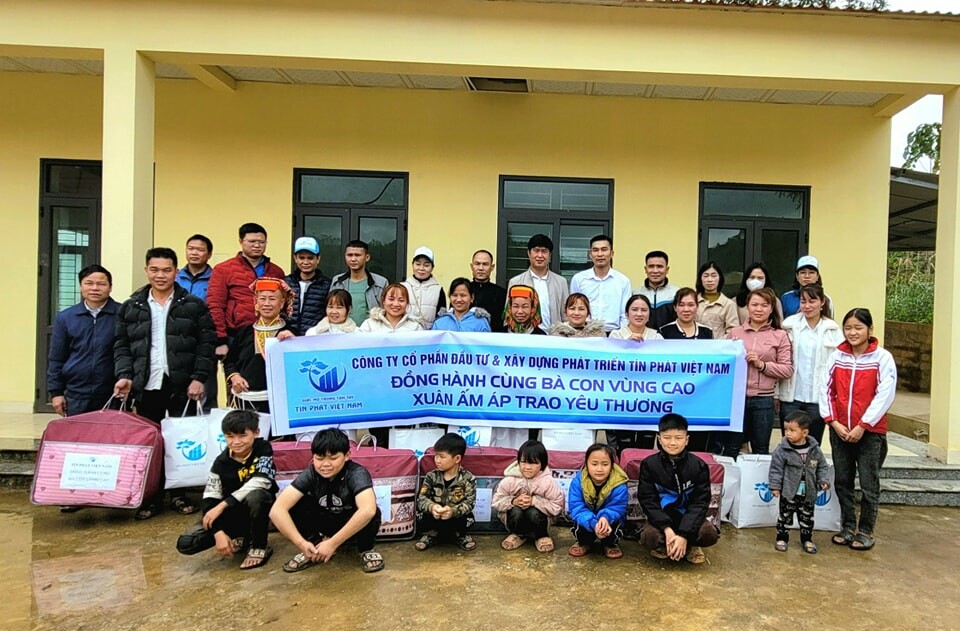 Du Lịch Và Khách Sạn Tín Phát 2