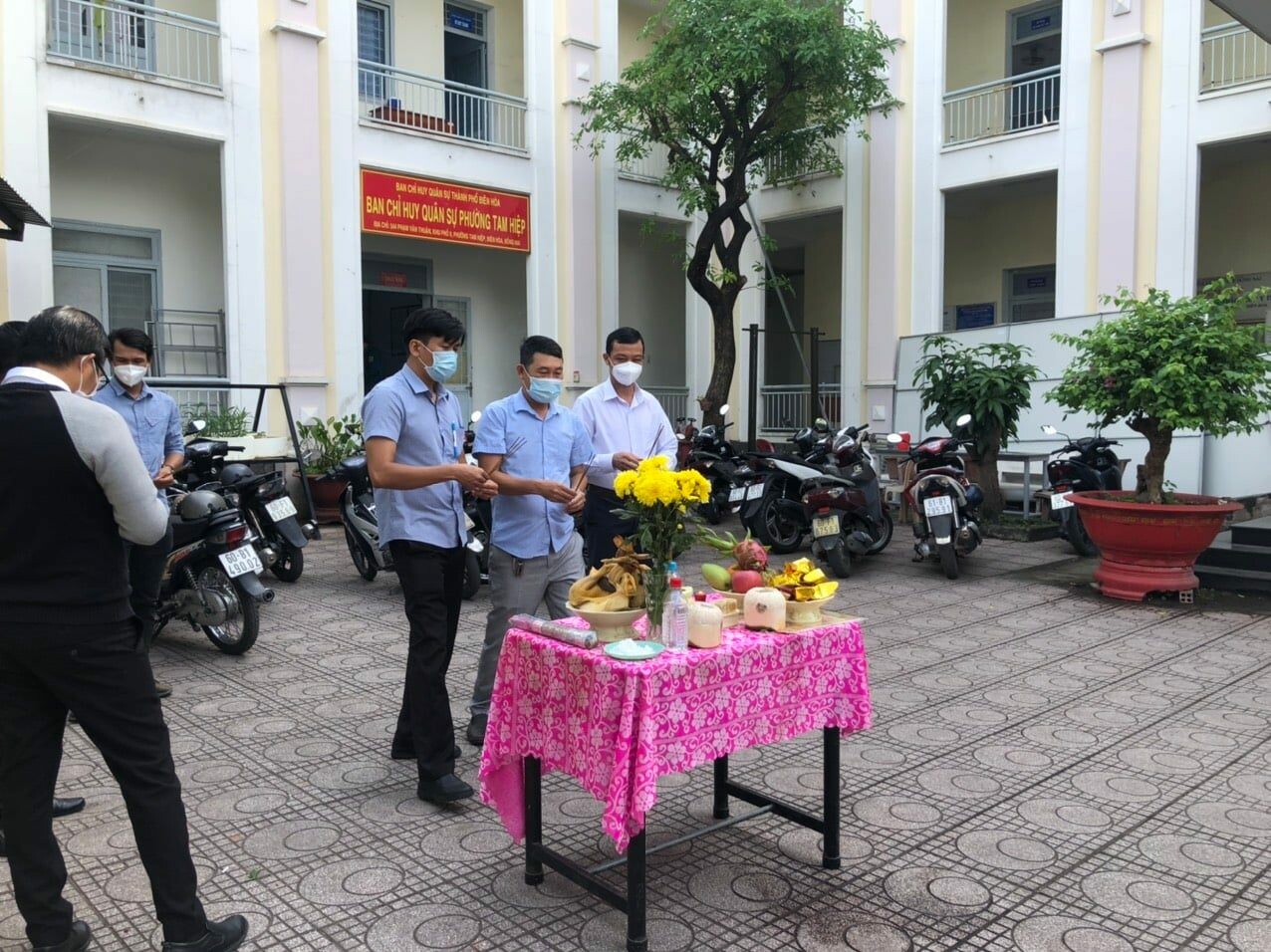 Xây Dựng Đất Nam 12