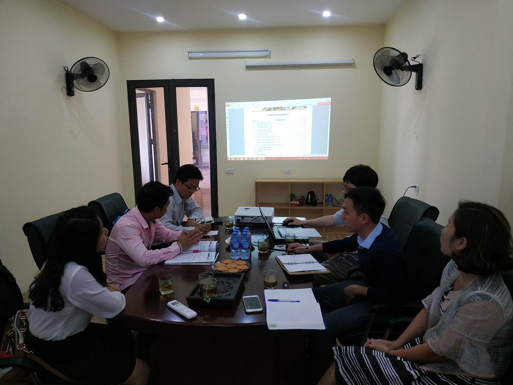 Hóa dầu và Thiết bị công nghiệp Hà Nội 1