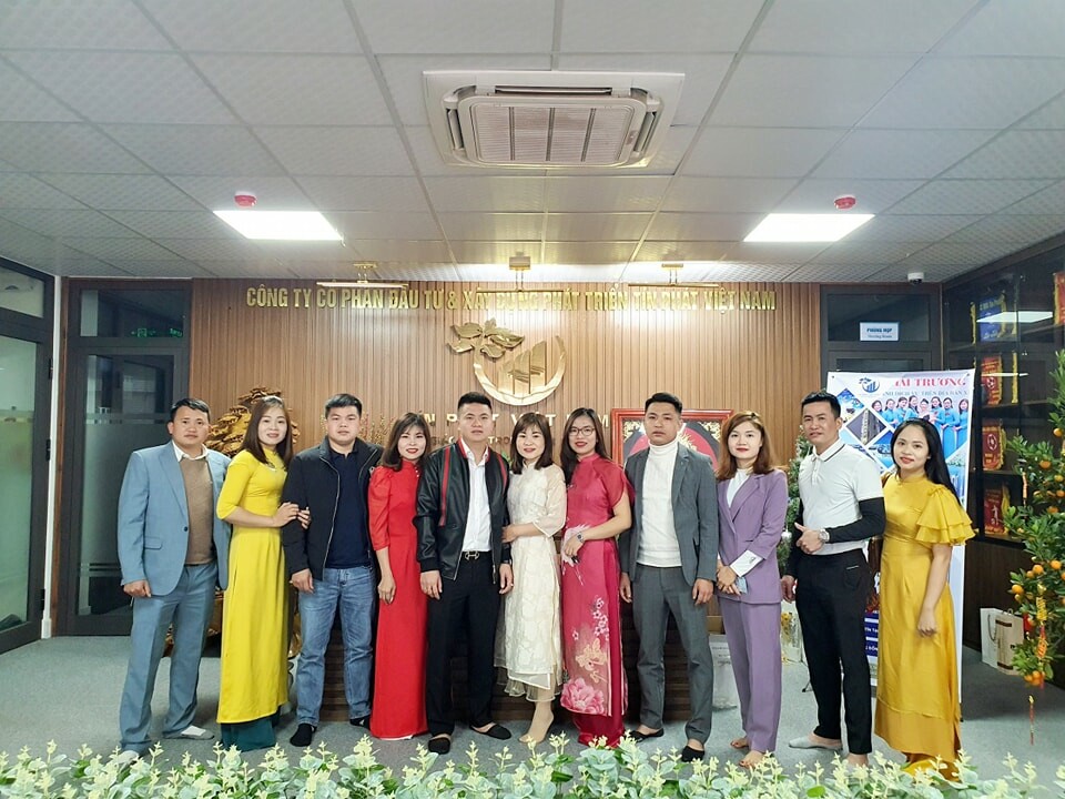 Du Lịch Và Khách Sạn Tín Phát 4