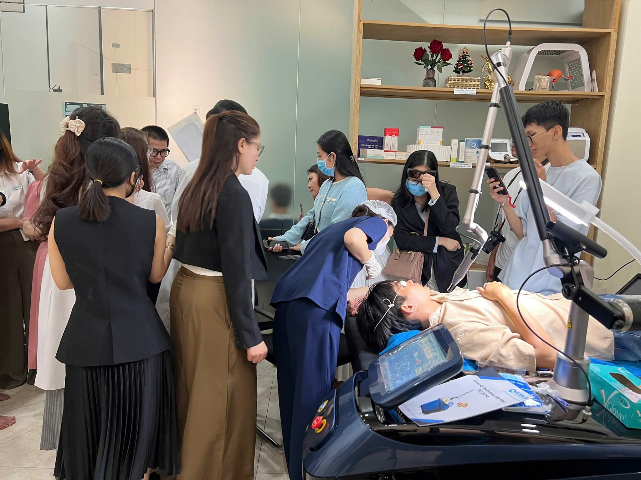 Thiết Bị Thẩm Mỹ Osaka 12