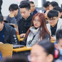 Quản lý Tài sản Ngân hàng TMCP Việt Nam Thịnh Vượng - VPBANK AMC 4