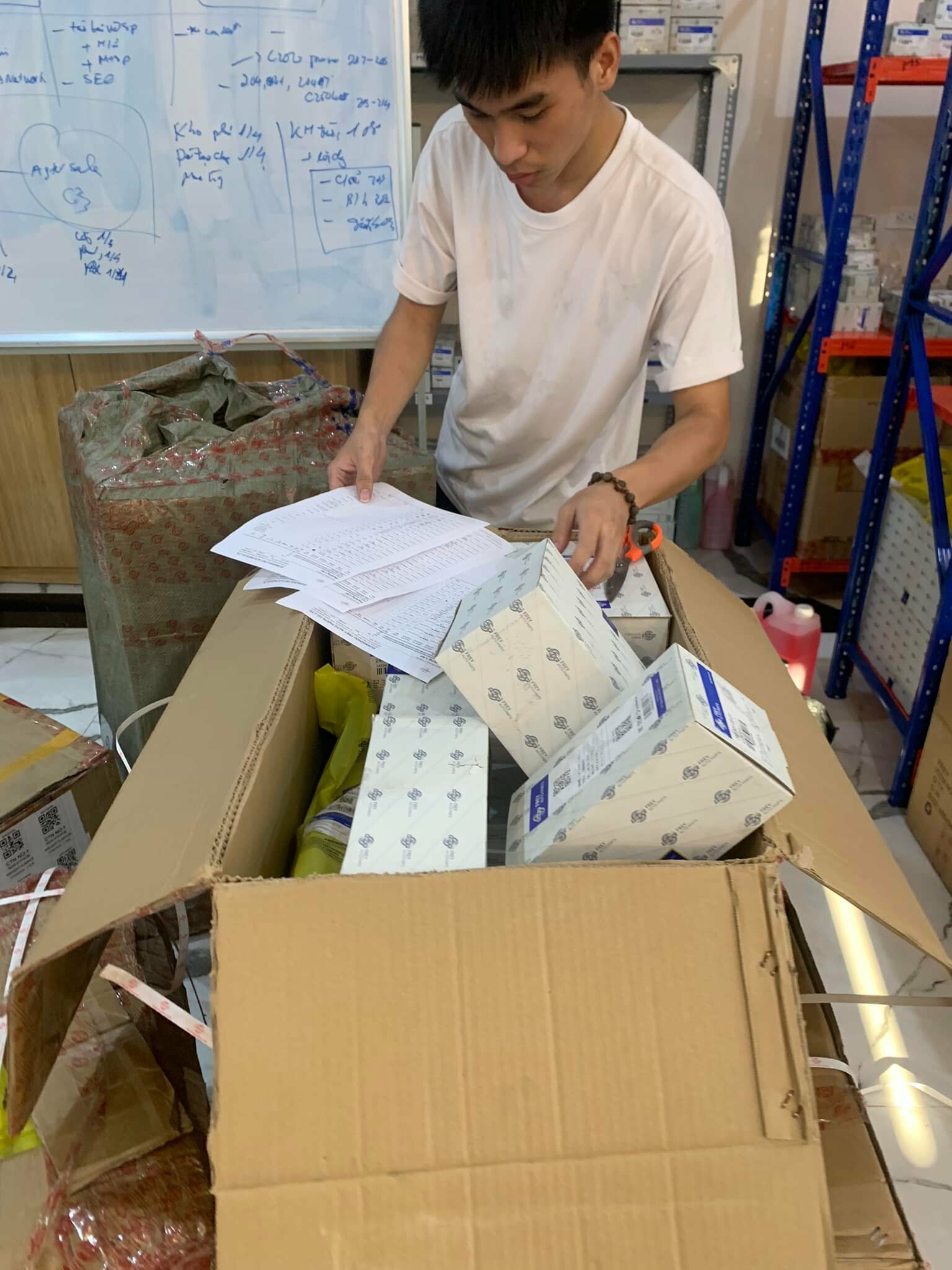 PHỤ TÙNG Ô TÔ FREY VIỆT NAM 4