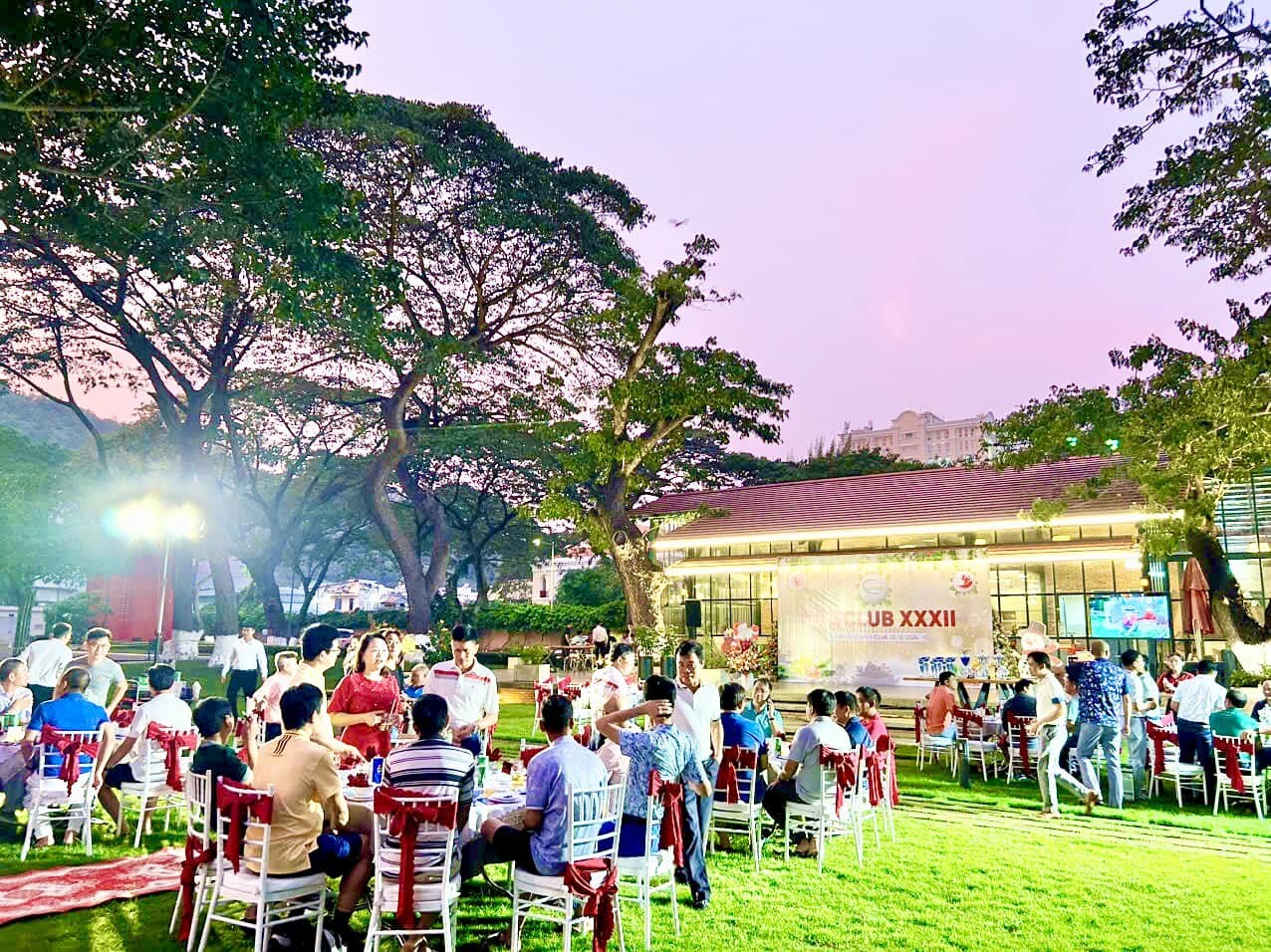 VẠN CHÀI RESTAURANT 6