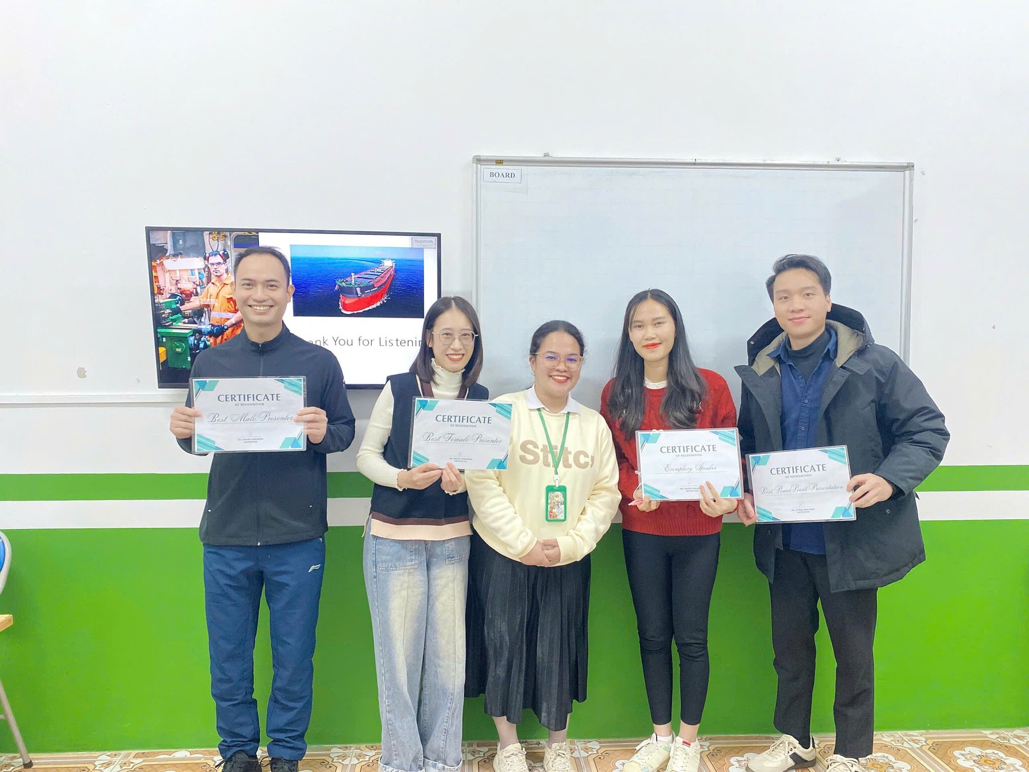 Thương mại và dịch vụ HLV Hải Phòng - HP English Homestay 8