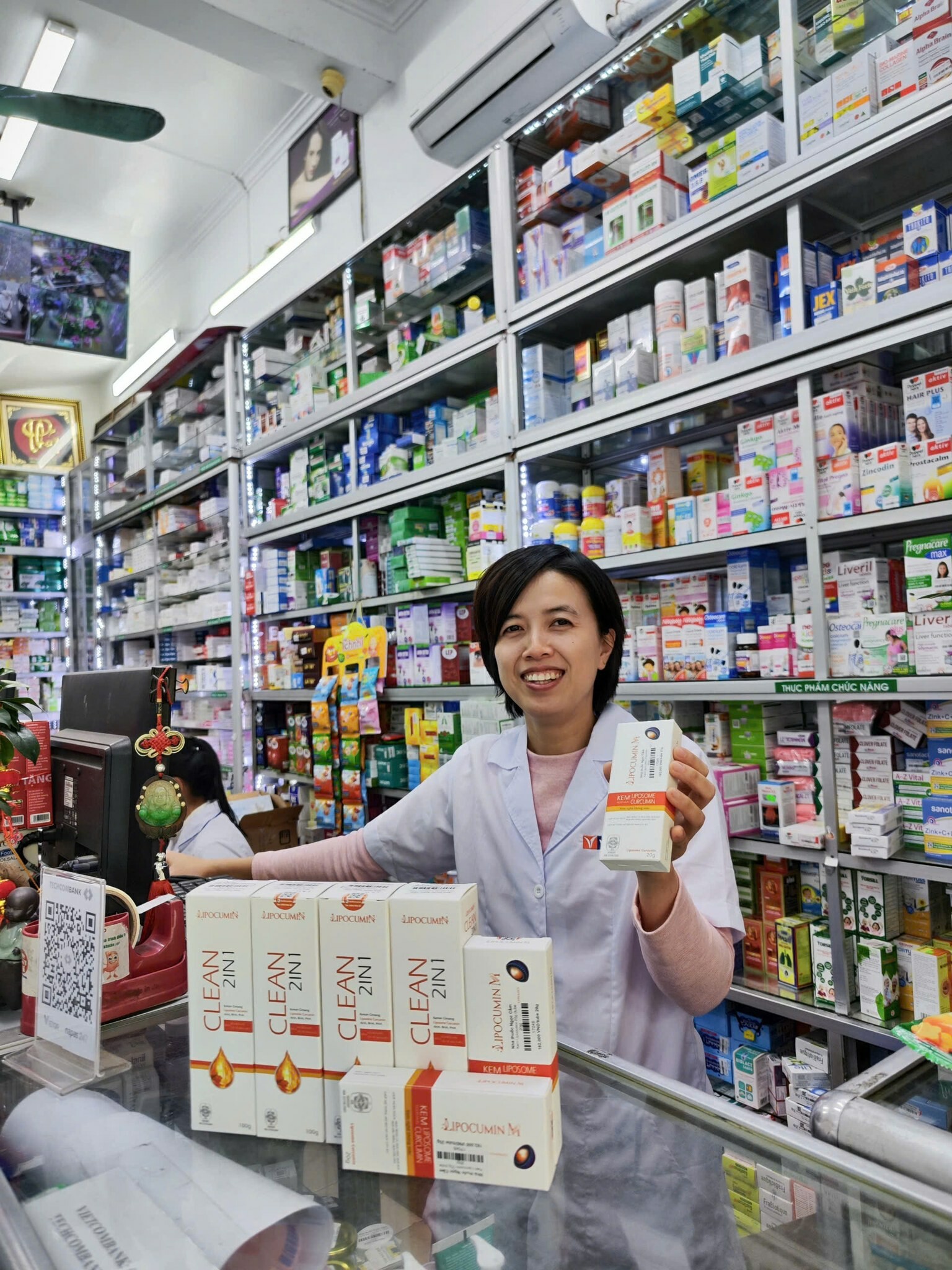 DƯỢC MỸ PHẨM LIPOCUMIN 9