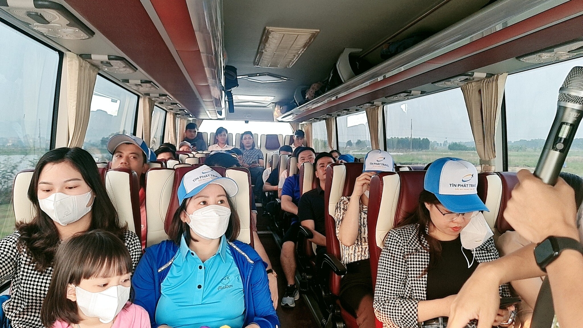 Du Lịch Và Khách Sạn Tín Phát 11