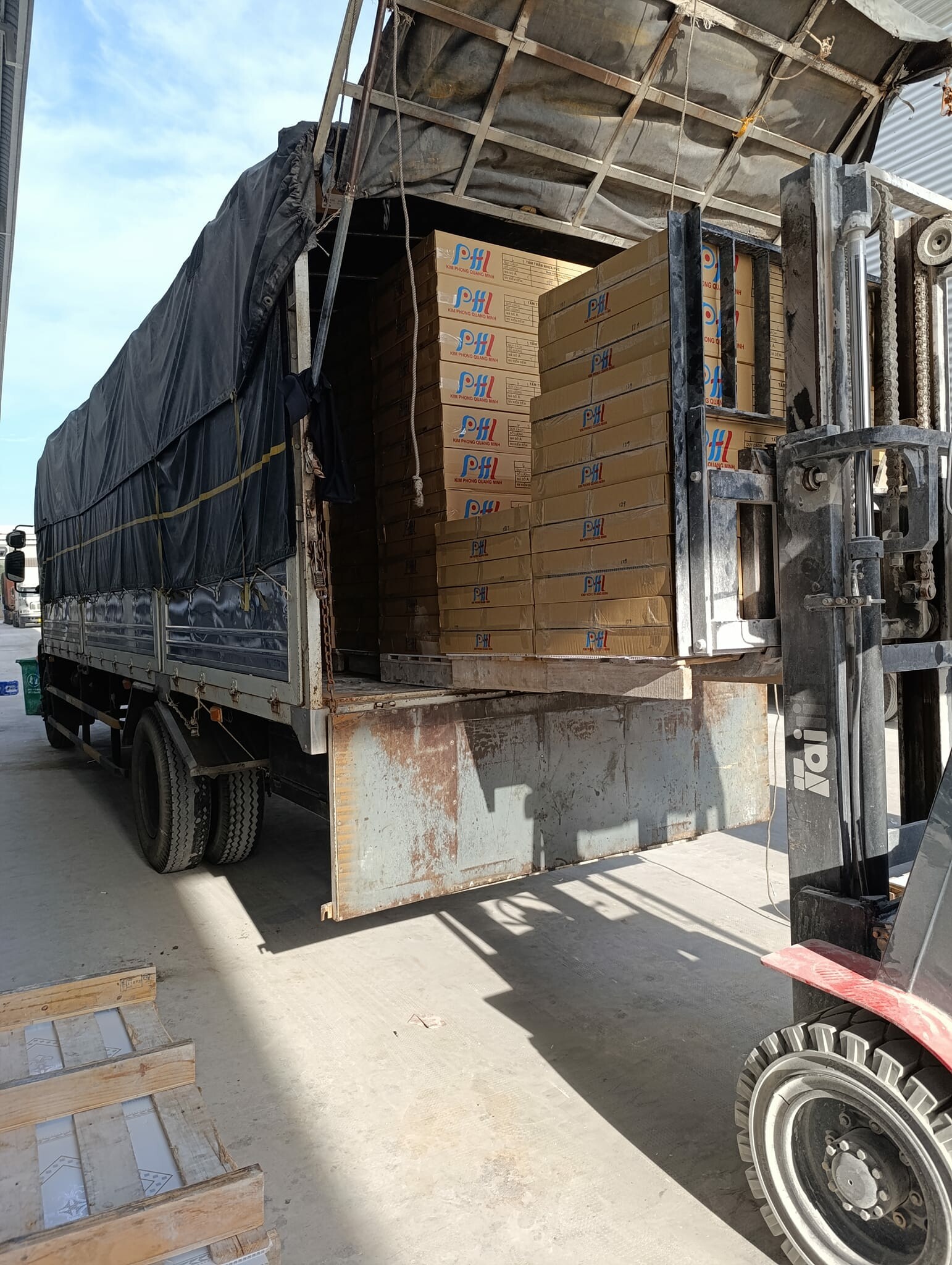 KIM PHONG QUANG MINH VIỆT NAM 1