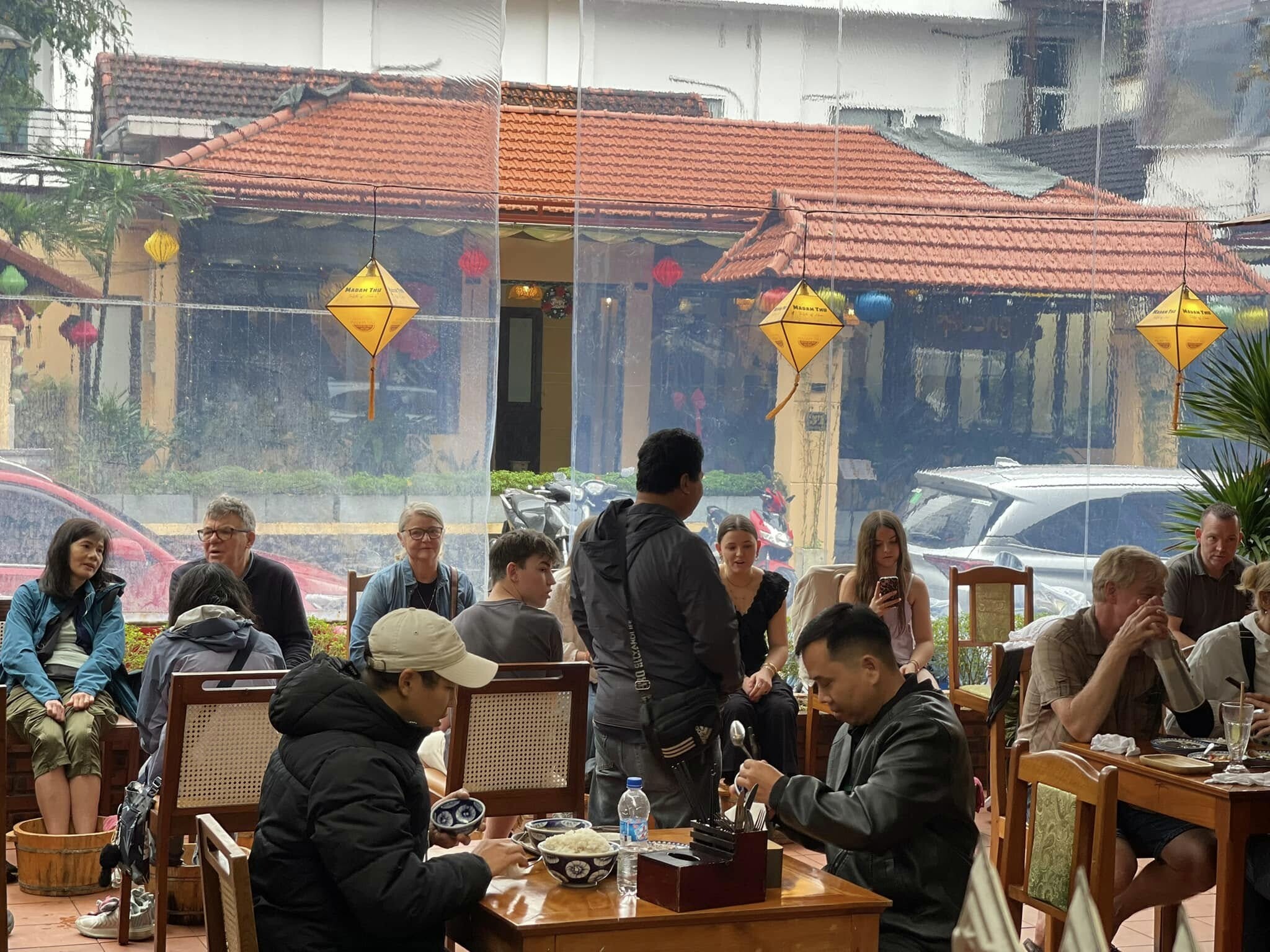 Madam Thu Restaurant 5