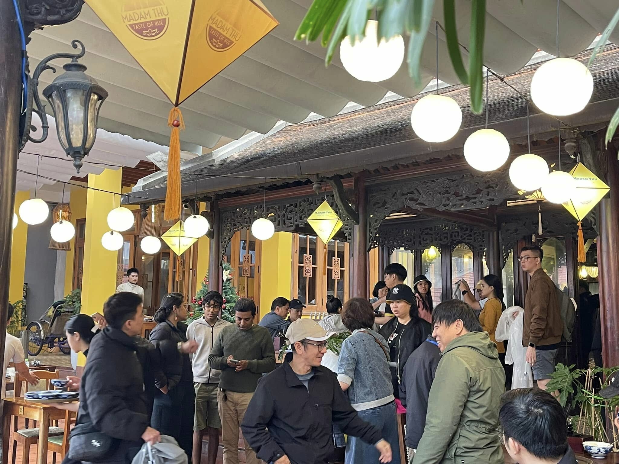 Madam Thu Restaurant 6