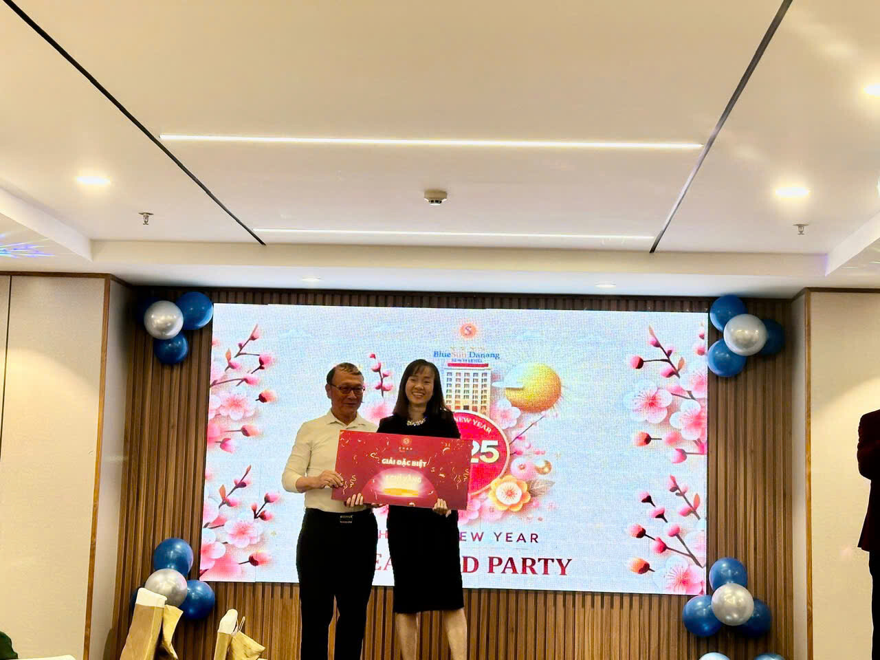 BlueSun Danang Beach Hotel 2