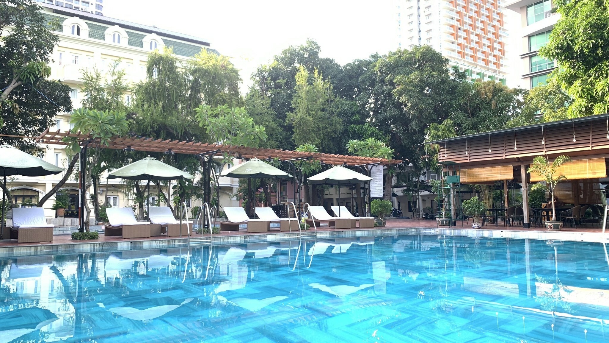 Trần Viễn Đông Hotel 2