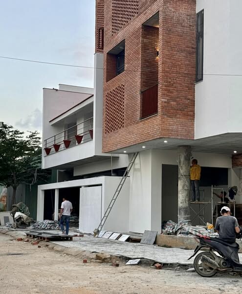 Kiến trúc và xây dựng MVN Group 14