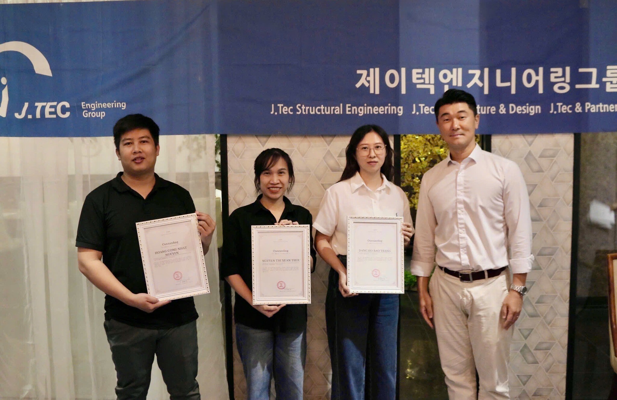 JNP -  J.TEC Engineering Group 4