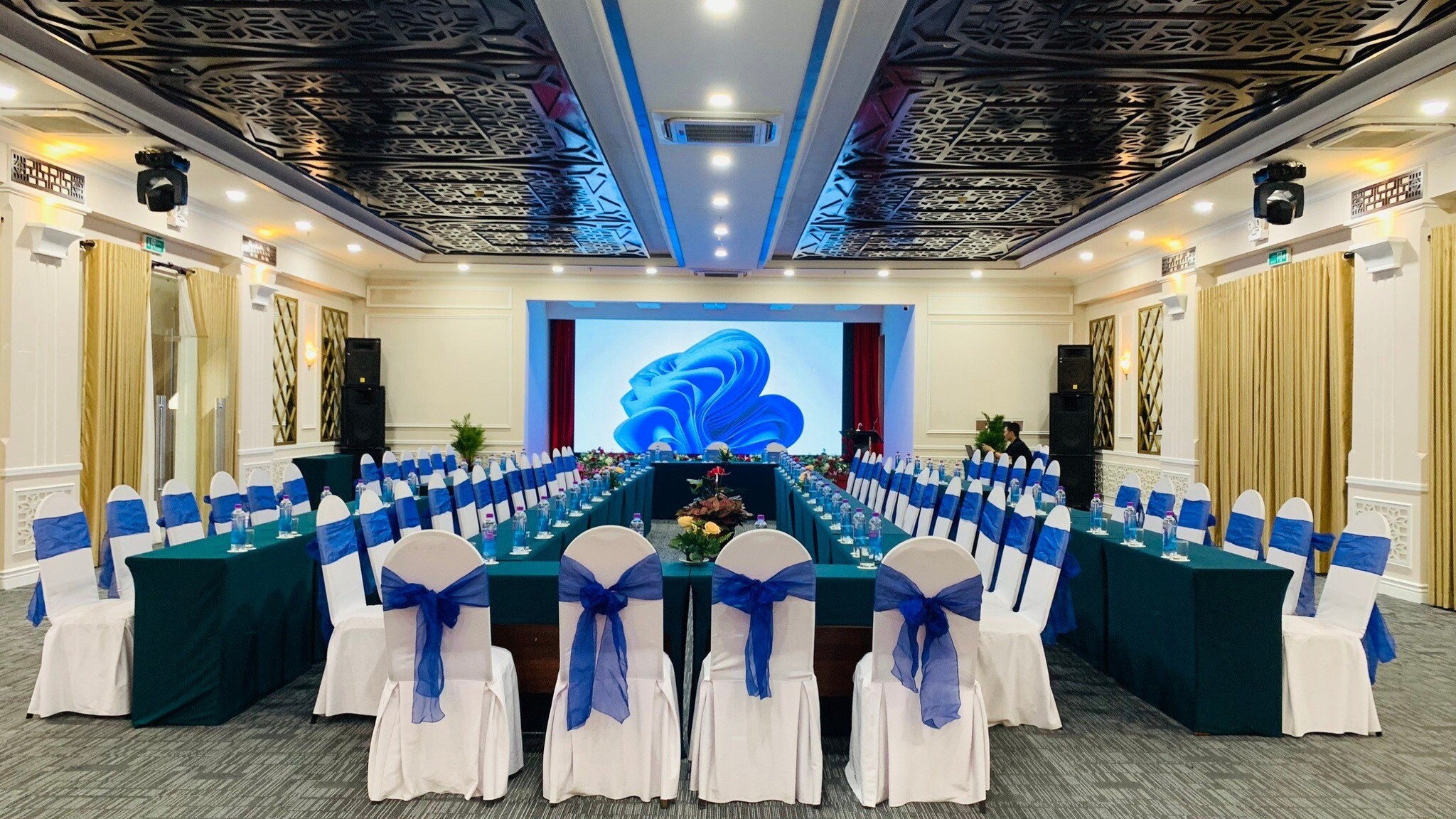 Trần Viễn Đông Hotel 5