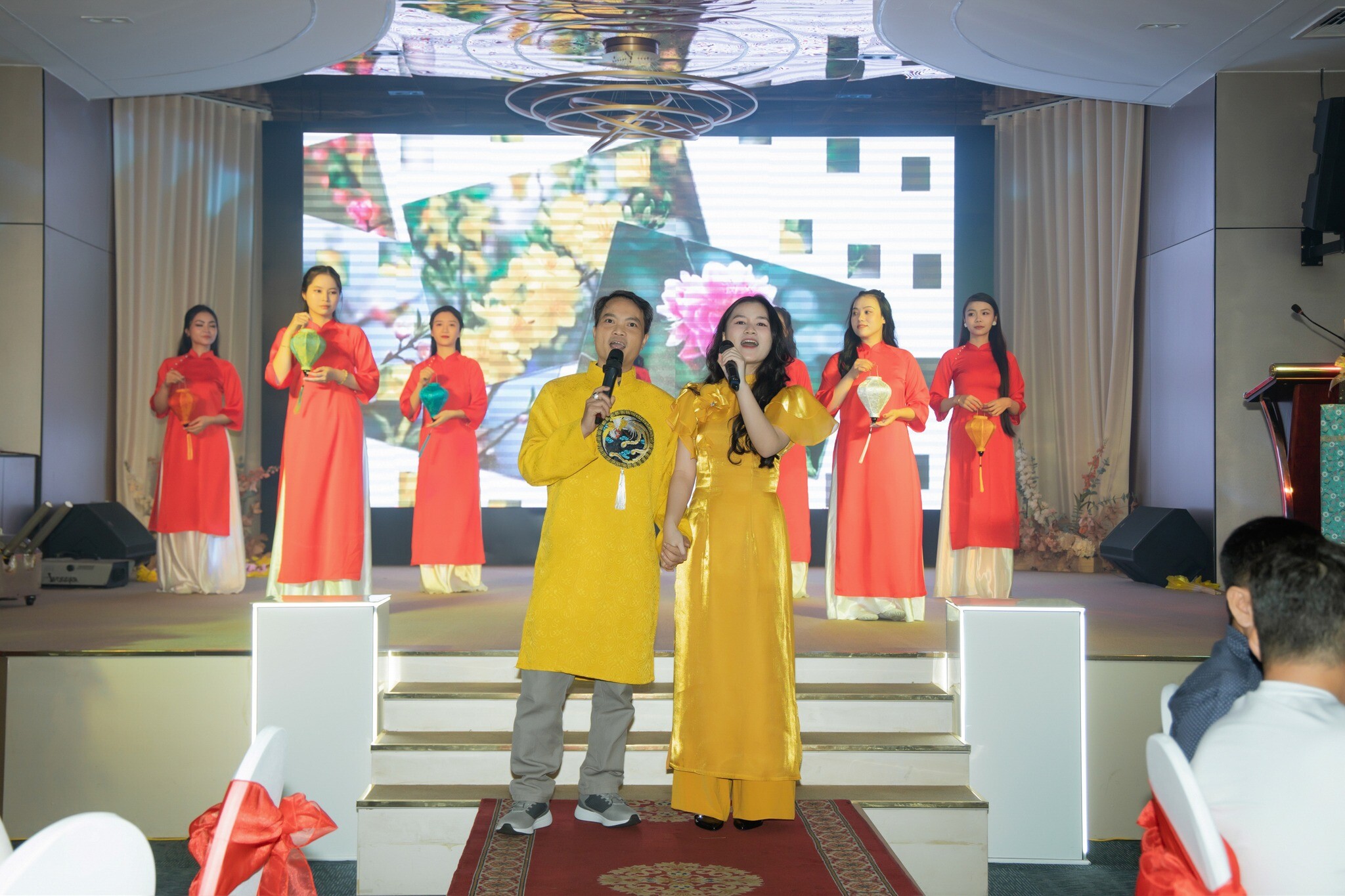 Dịch Vụ Sân Bay Quốc Tế Cam Ranh 4