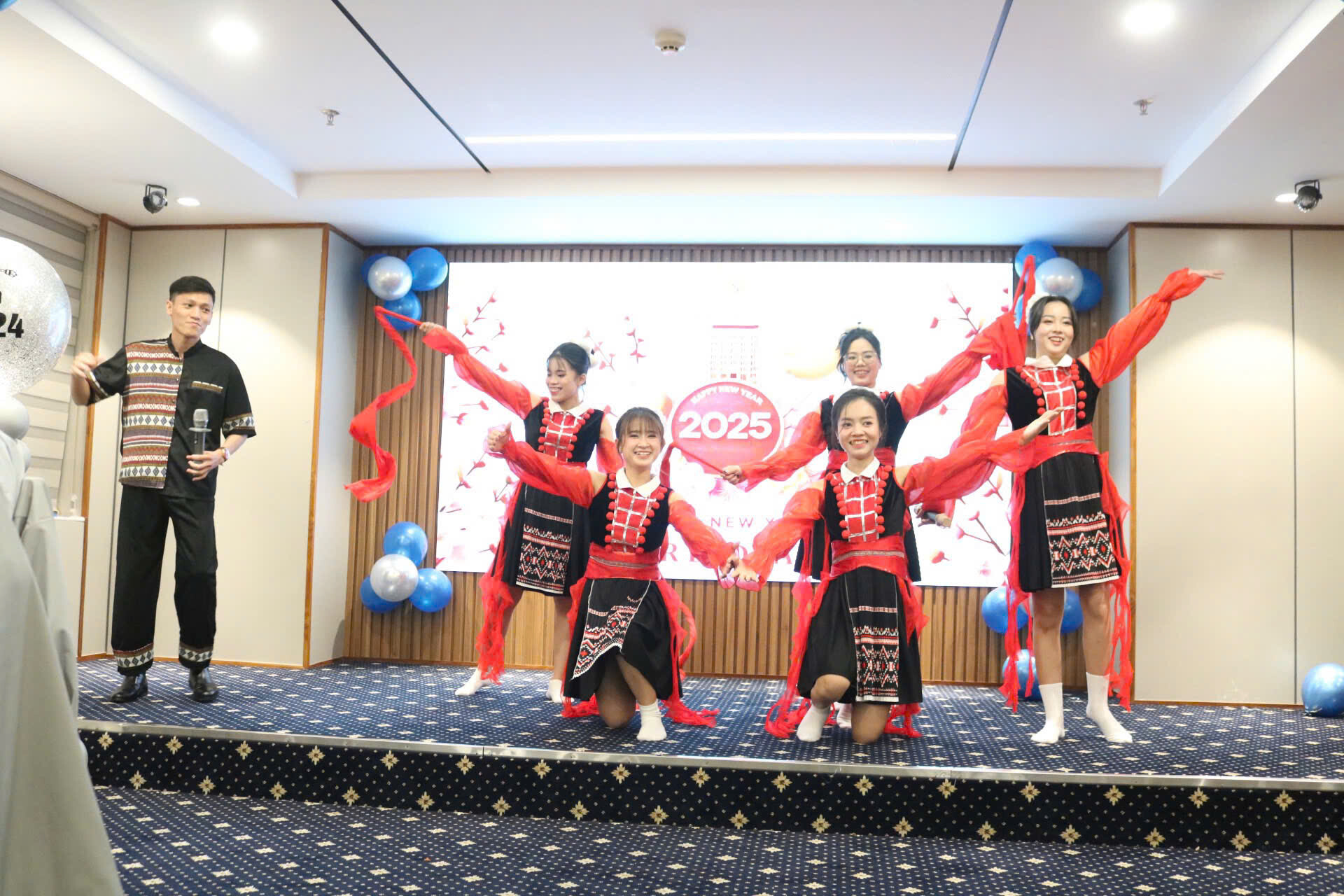 BlueSun Danang Beach Hotel 5